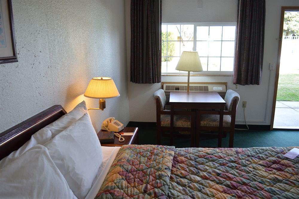 Econo Lodge & Suites Spokane Zewnętrze zdjęcie